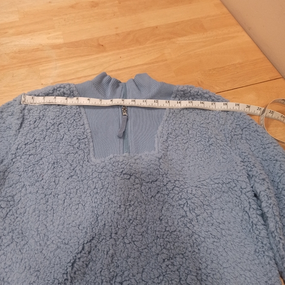 NWT Maurices women's Teddy Sherpa Sweatshirt. Size small - Picture 13 of 15